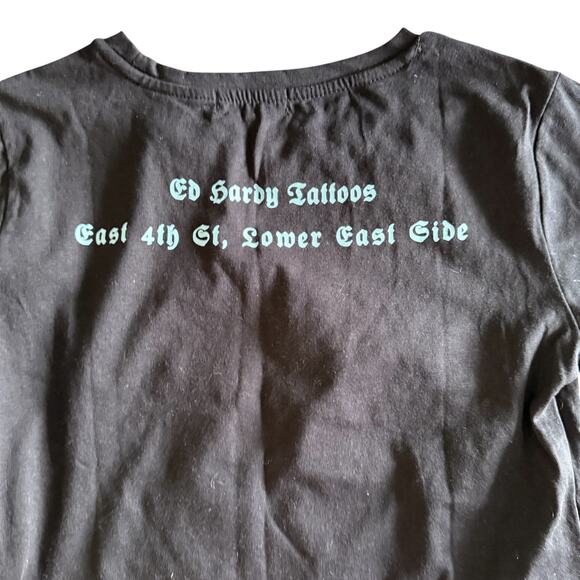 Ed Hardy Layered Tattoo Sleeve Koi Fish Black Graphic T Shirt Y2K Crop Top M - Picture 7 of 10